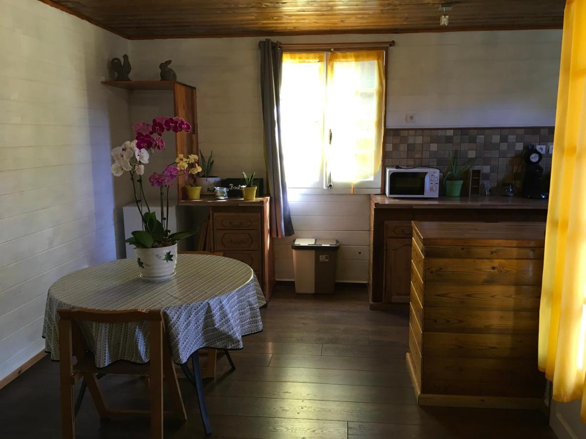 Ti Kaz Hoareau Acomodação com café da manhã Salazie Exterior foto
